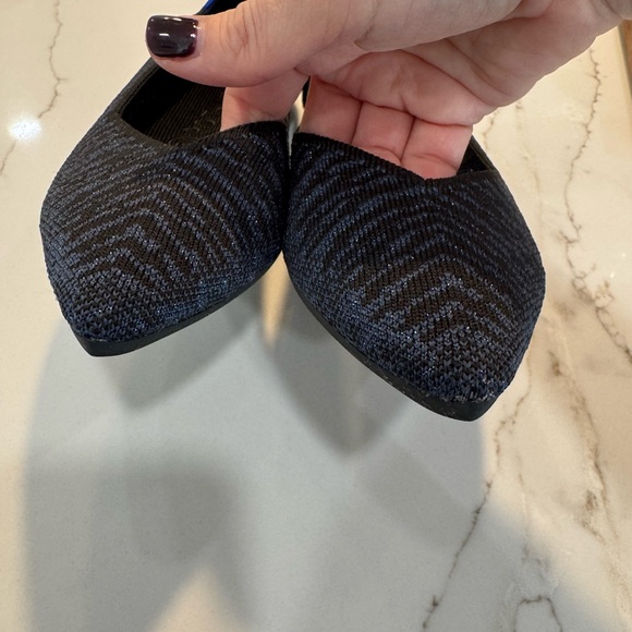 Rothy’s The Point Flat Blue Night Metallic 7.5 Retired - Picture 5 of 14